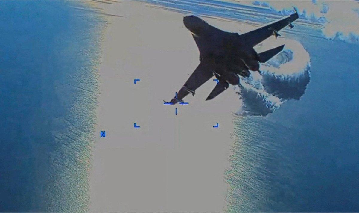Запись инцидента над Черным морем с камеры американского беспилотника