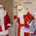 ФОТО: В Нарве Jõuluvana и Дед Мороз провели встречу на международном уровне