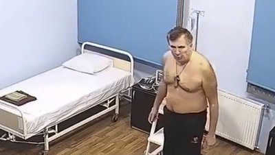 PÄEVAVALGUSE JA VÄRSKE ÕHUTA. Vanglas alustas end poliitvangiks nimetav Saakašvili näljastreike ning tervisekahjustuste tõttu on ta praegu haiglaravil tihedalt turvatud palatis. 