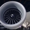 VIDEO: maailma suurim "karbist välja" video – lahti pakitakse reisilennuk Boeing 787!
