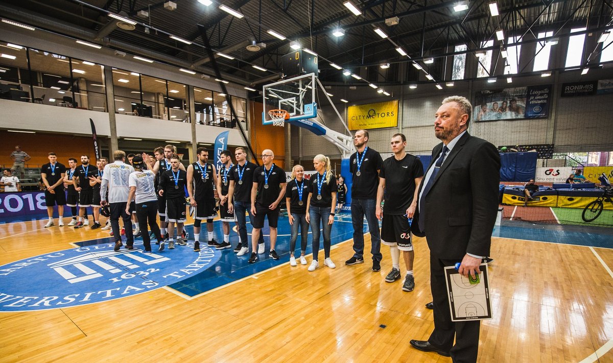 Kaks nädalat tagasi said Tartu korvpallurid kaela Eesti meistriliiga hõbeda. Millal tuleb järgmine medal, pole teada.