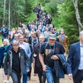 ВИДЕО: При полном параде. Министры окружающей среды стран ЕС в походе по Паукъярве