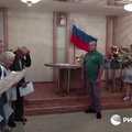 VIDEO | Ukraina okupeeritud aladel jagatakse heldelt Venemaa Föderatsiooni passe