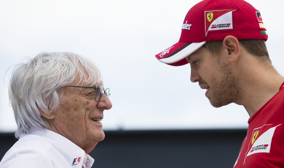Bernie Ecclestone ja Sebastian Vettel