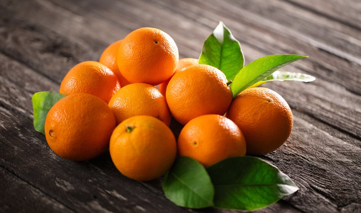 Talvel saab maiustada apelsinidega.