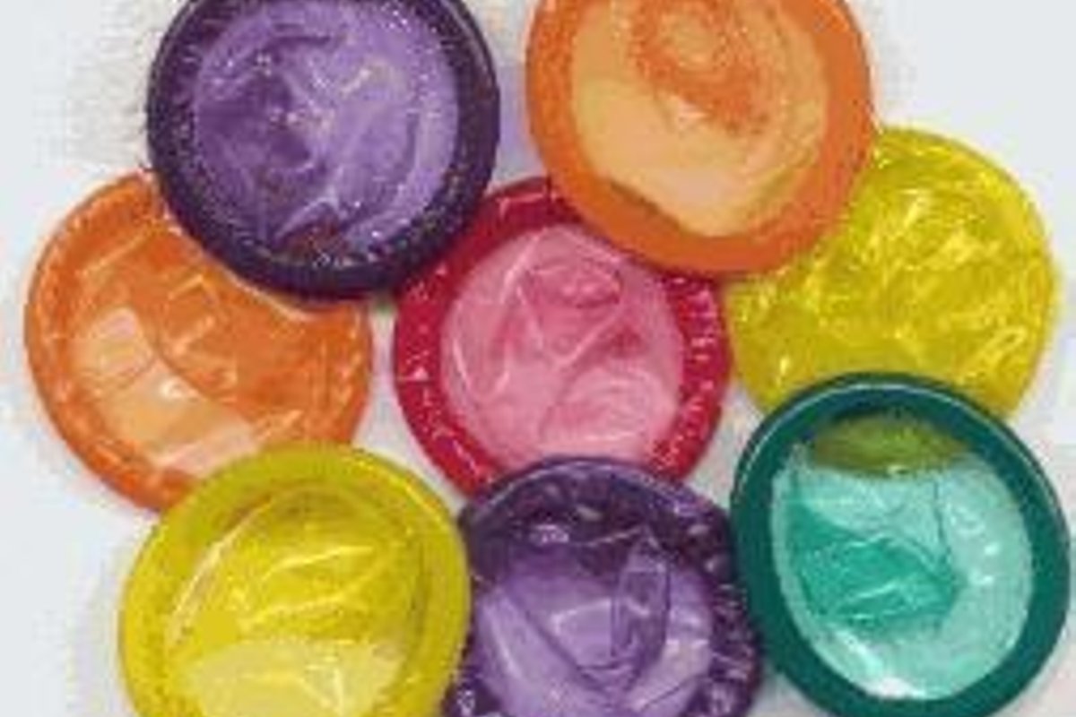 Cuanto cuesta una caja de condones Cuanto cuesta una caja de condones