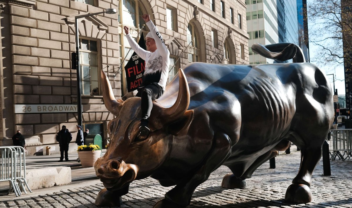 Jaanuaris olid investorid pullised, lootes, et halvim on möödas. Nii olid vaid üksikud börsiindeksid aasta esimesel kuul miinuses. Üks neist oli Istanbuli börsiindeks XU100 (–9,7%), mis oli eelmise aasta suur võitja (+196,8%).