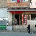 Albaania parlamendiliikme poega kahtlustatakse nelja inimese mahalaskmises ööklubis