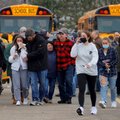 Видео | 15-летний подросток открыл стрельбу в школе Мичигана: трое погибших, восемь раненых