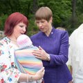 FOTOD | Kaunid kaadrid! President Kaljulaid kutsus tänavused parimad koolilõpetajad Roosiaeda vastuvõtule