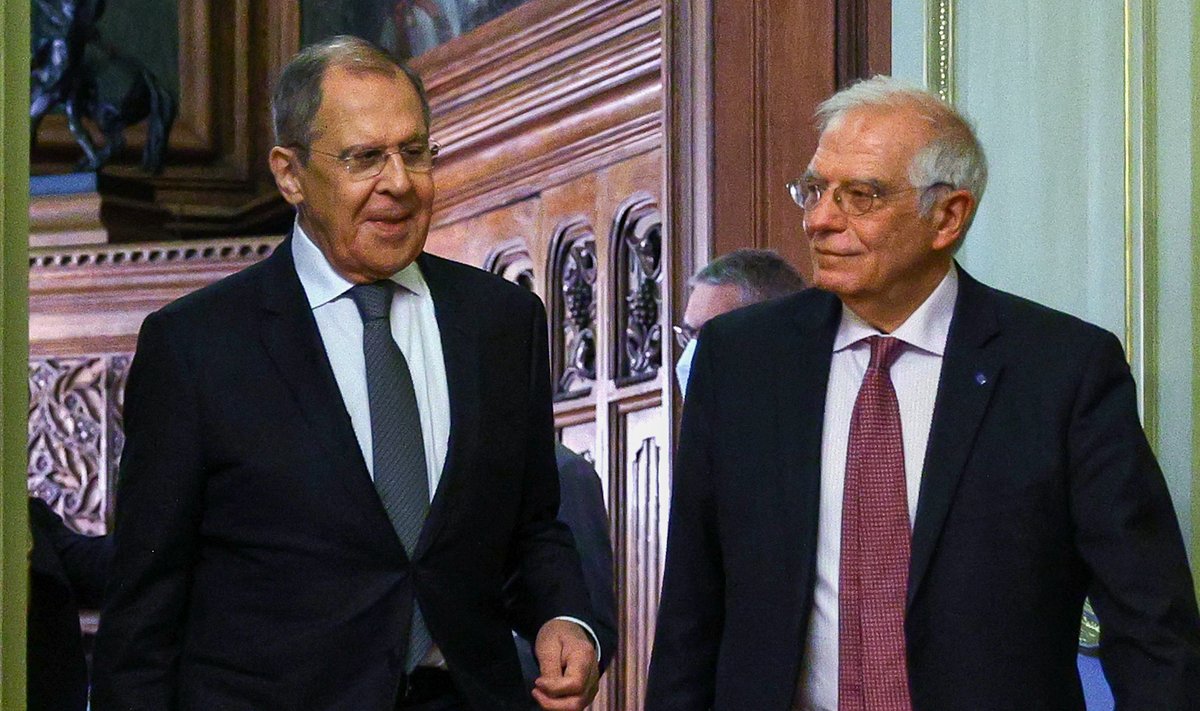 HÄBIPLEKK: Euroopa esindaja Borrell lasi Vene välisminister Lavrovil endast üle sõita.