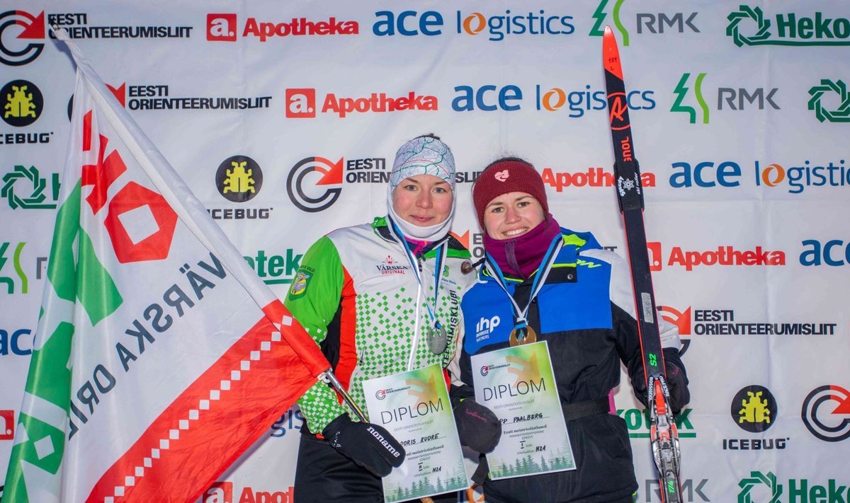 Epp Paalberg (paremal)