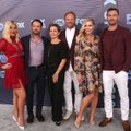 NOSTALGILINE KLÕPS | Leia 10 erinevust! "Beverly Hills 90210" staarid poseerisid noorusaja riietuses