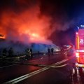 ВИДЕО | При пожаре в кафе в Костроме погибли 13 человек. Возгорание началось из-за пиротехники, запущенной военнослужащим, который вернулся из Украины