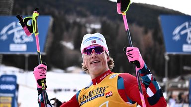 Kläbo sammub Tour de Ski lõputõusule kindla liidrina, naiste seas läks võit Skandinaaviast välja
