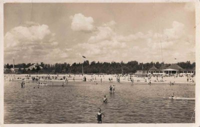 Vaade Pärnu vanale puust rannahoonele.