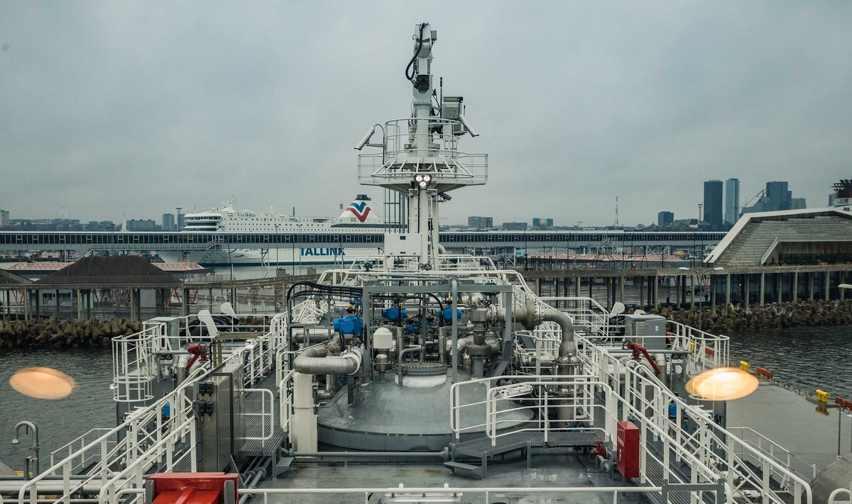 LNG punkrilaeva Optimus ristimistseremoonia
