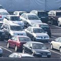 Исследование: 46% потенциальных покупателей откладывают покупку автомобиля