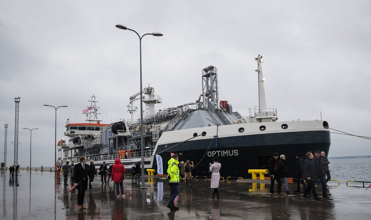 LNG punkerlaeva Optimus ristimistseremoonia