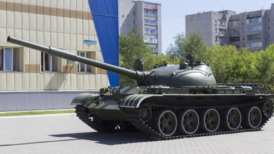 „Это свидетельствует о серьезных проблемах с обеспечением“. CIT сообщила, что Россия снимает с хранения советские танки Т-54