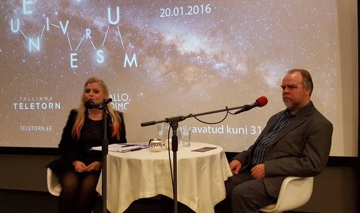 Vaikust, saade! Tallinna Teletorni esimene kosmoseloeng ja raadiosaate "Hallo, kosmos!" salvestus. Saatejuht Ingrid Peek ja astrofüüsik Laurits Leedjärv. Foto: Kosmoseveeb