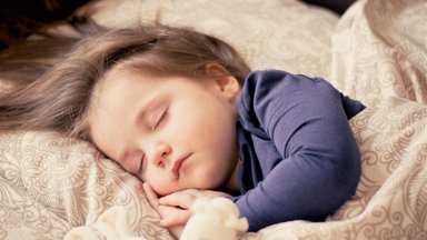 PODCAST | Kuidas saada laps paremini magama?