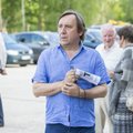 Elmo Nüganen suhetest Kalju Komissaroviga: olin viimane, kes tohtis tema matustel sõna võtta