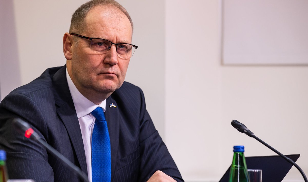 Urmas Kruuse täidab nii maaelu- kui keskkonnaministri rolli.
