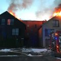 FOTOD ja VIDEO | Pärnumaal hävis tulekahjus täielikult maja katus, ülejäänud maja sai tugevalt kahjustustada