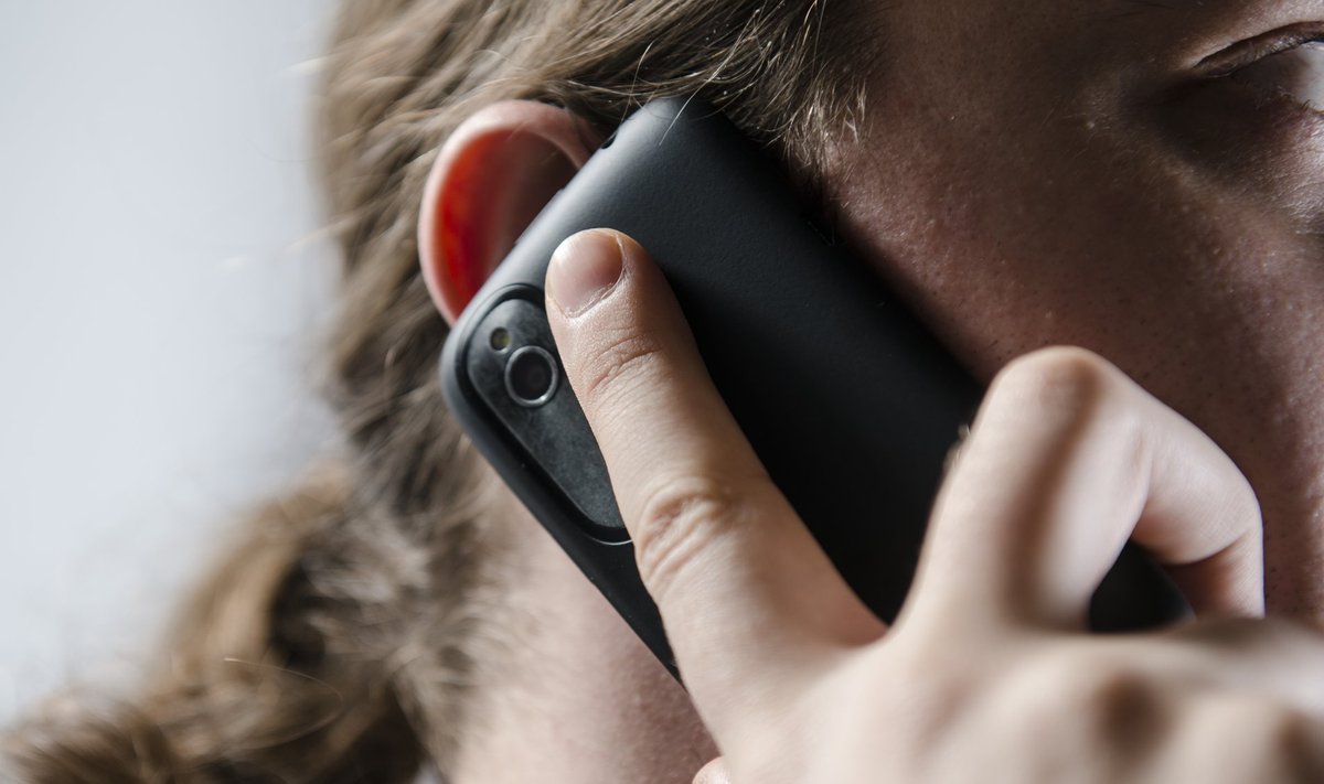 Mobiiltelefoniga helistamine