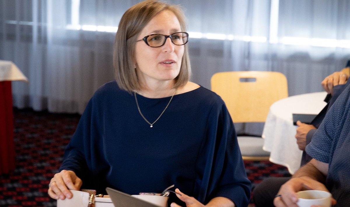 LEA DANILSON-JÄRG: "Riik ei tohiks ülalpidamiskohustust vanemalt üle võtta üksnes seetõttu, et laste kasvatamiseks toetust makstakse, vaid siis, kui see on põhjendatud ja vajalik."