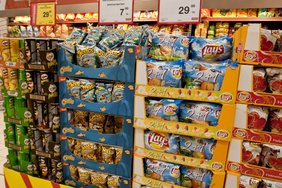 Цены на любимые в Эстонии закуски могут взлететь. Причина - неурожай