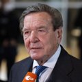 Saksa sotsidelt nõuti Gerhard Schröderi erakonnast välja viskamist