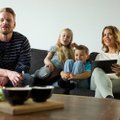 Usu või ära usu: kõige rohkem eestlasi sööb telerivaatamise ajal rohelist kraami ning joob vett
