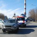 ФОТО: В столкновении двух автомобилей в Тарту пострадала 74-летняя пассажирка