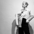 STIILISPIKKER | Kuidas kanda šikilt klassikalist valget triiksärki? 7 stiilset naist näitavad ette