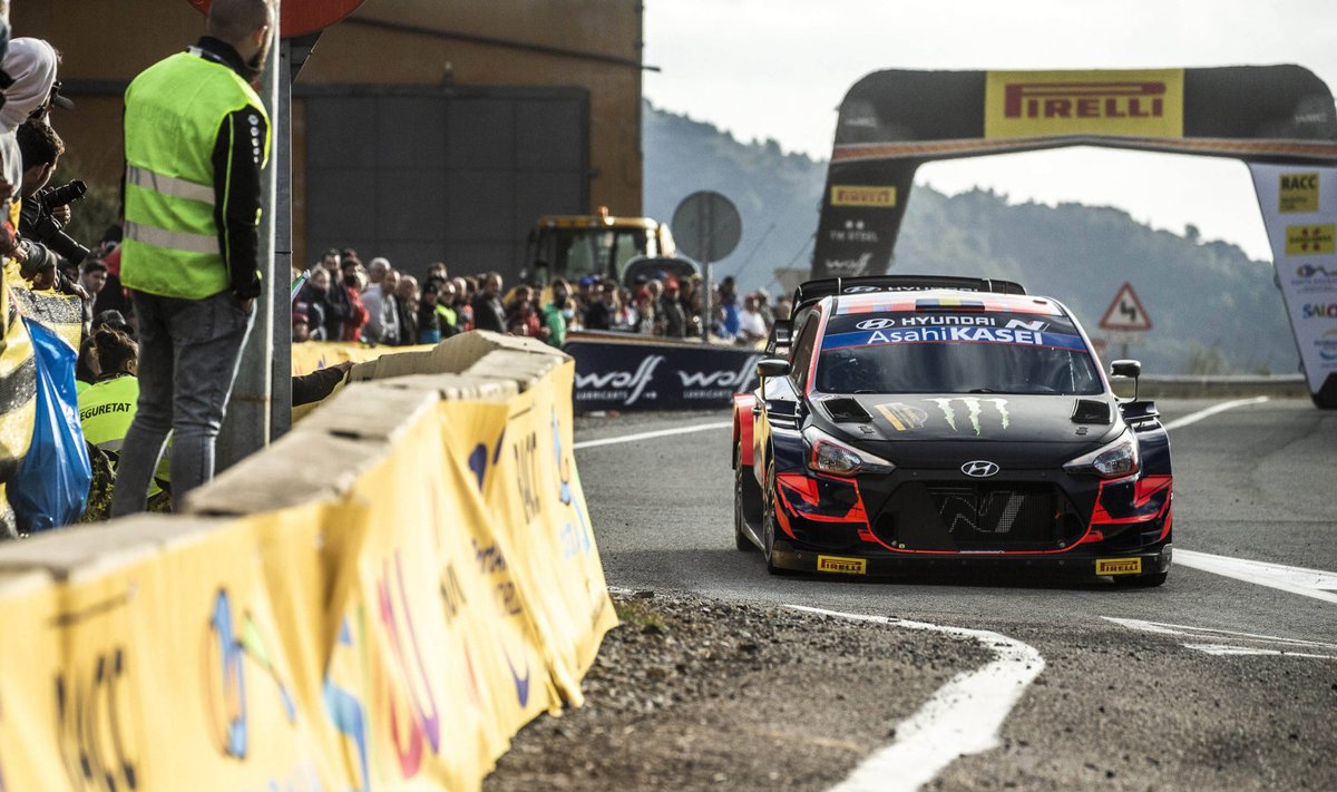 Oliver Solberg Hyundai roolis.