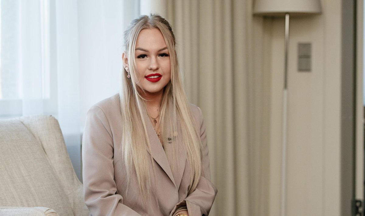 KENDRA KATRINA KÖNNEL
