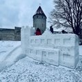 ФОТО | В Таллинне построили снежный городок