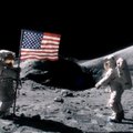 "Вы все врете!" Половина россиян не верит, что американцы высаживались на Луне