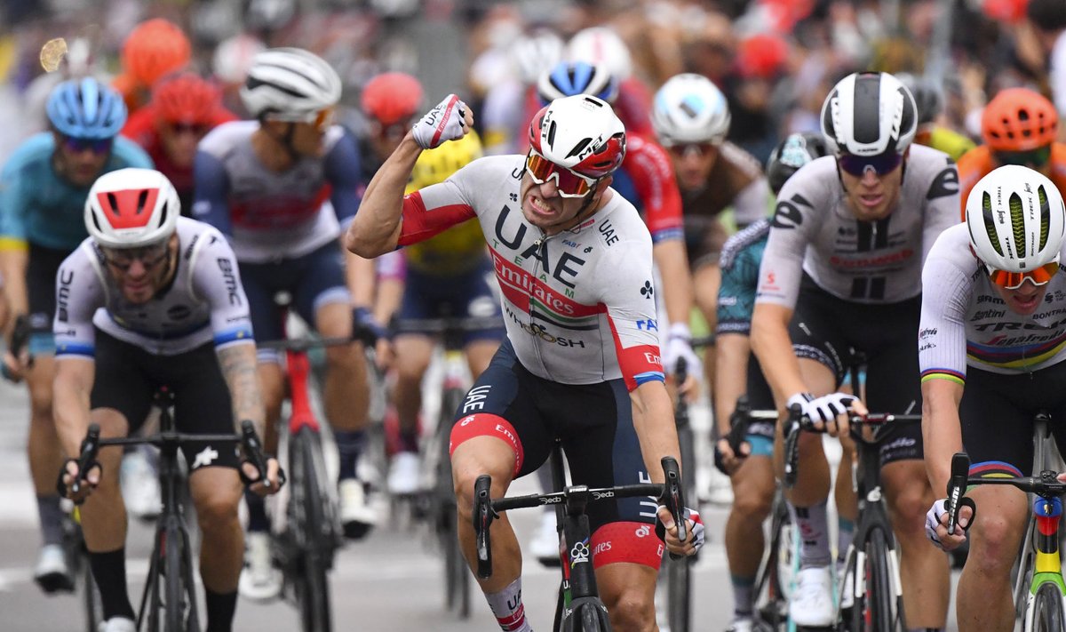 Alexander Kristoff (keskel)