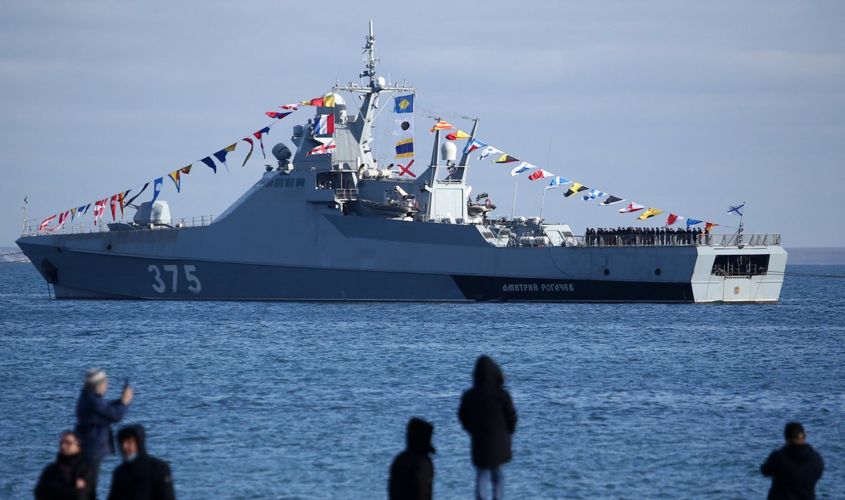 Корабль российского ВМФ в Крыму