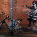 Tänavakunstnik Banksy teos lõigati maja küljest välja ja müüdi kuuekohalise summa eest maha
