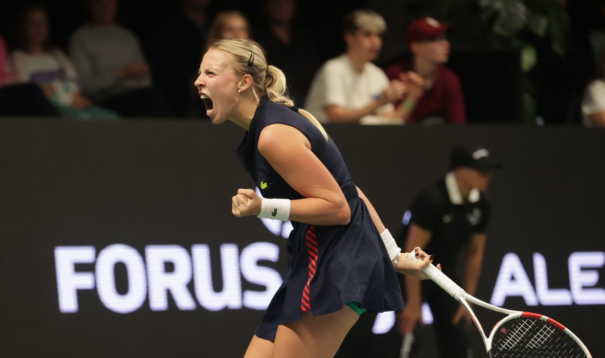 Anett Kontaveit alustas kodust WTA turniiri raske võiduga.