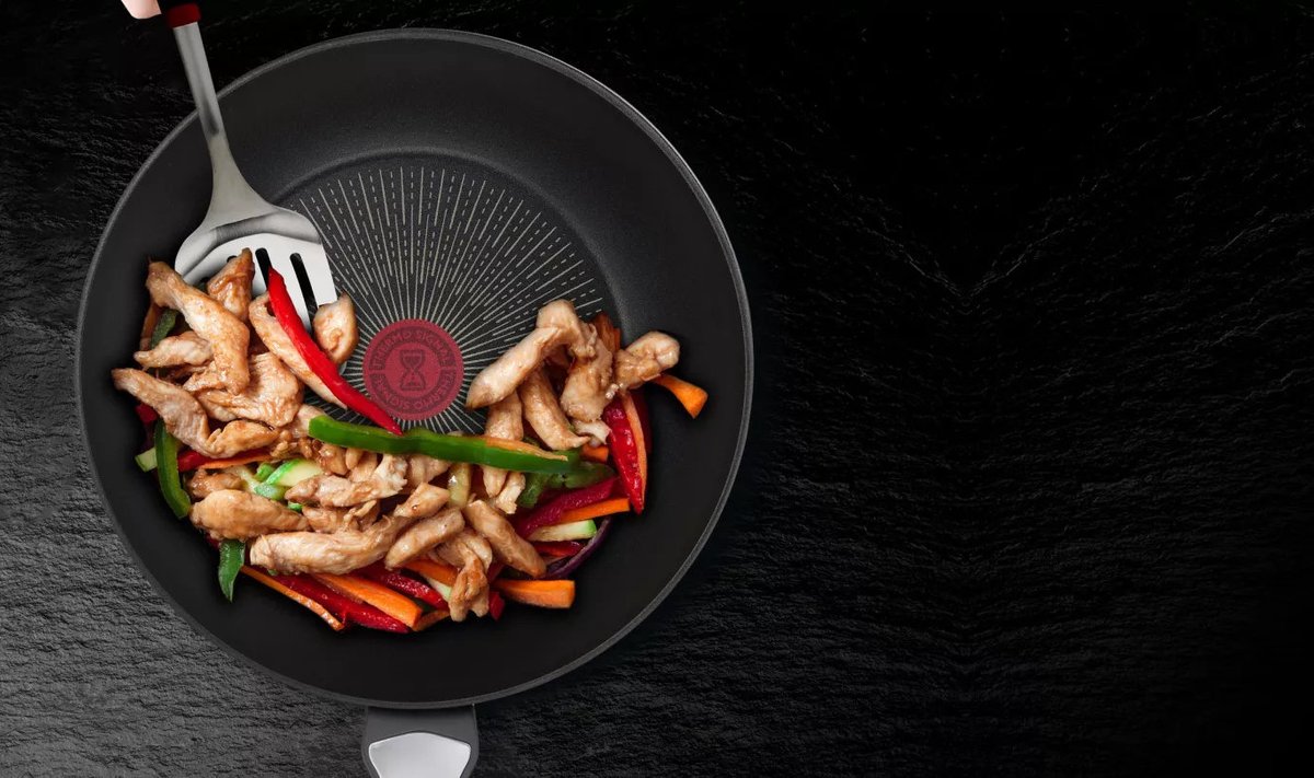 Tefal Titanium Unlimited.
