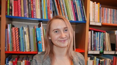 Noortekirjanik Kaia Raudsepp: kirjutasin raamatu vägistamisest toibumisest, sest noortekirjanduses oli see lünk täitmata