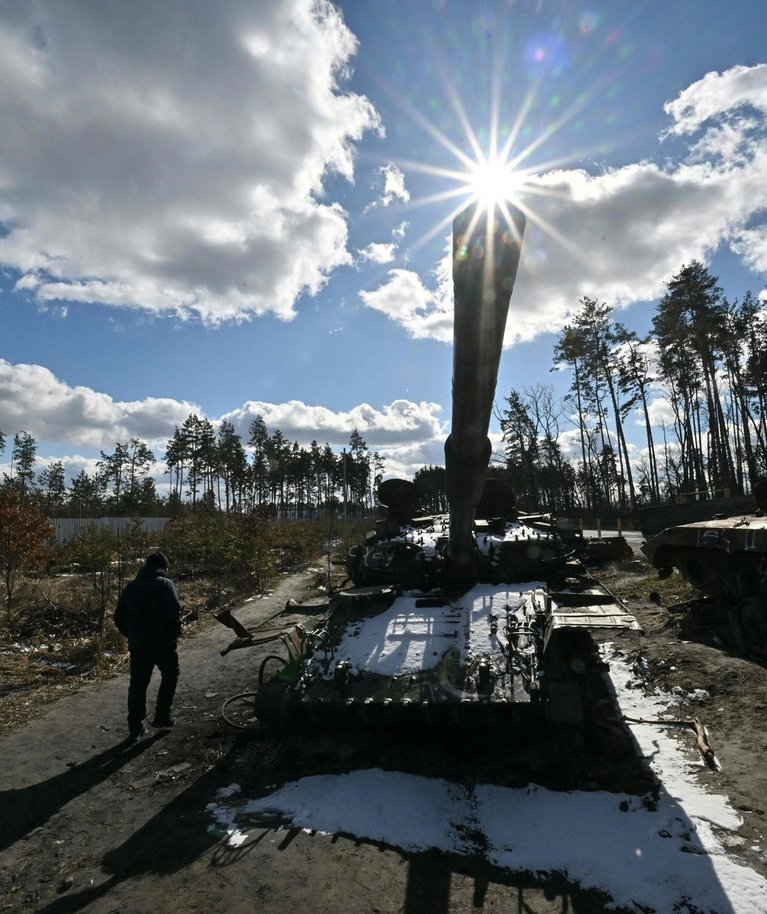 Hävitatud Vene tank Kiievi lähistel. Foto tehtud 6. märtsil 2023. 