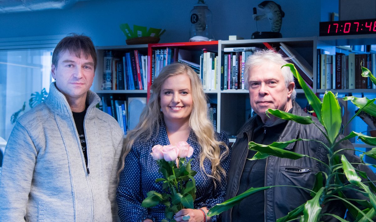 Raadio 2 saate "Hallo, Kosmos!" kolmesajas külaline Valdur Mikita, autor Ingrid Peek ja saatesarja esimene külaline Igor Volke.