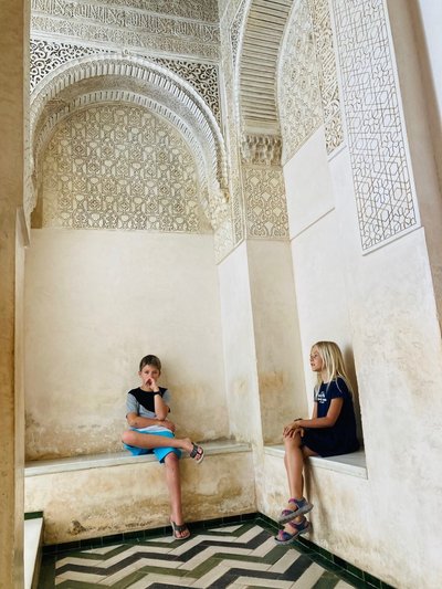 Alhambra rääkivad seinad
