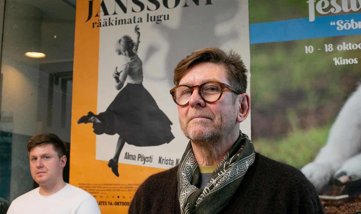 KOOSTÖÖ SOOMLASTEGA: Eugen Tamberg Zaida Bergrothi filmi „Tove Janssoni rääkimata lugu“ esilinastusel kinos Artis 2020. aasta sügisel. Tamberg on filmi kostüümikunstnik.